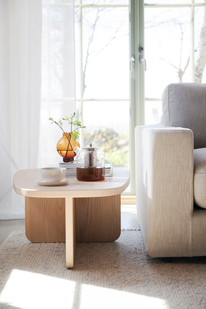 Billings soffbord 89x59 vitpigmenterad ek