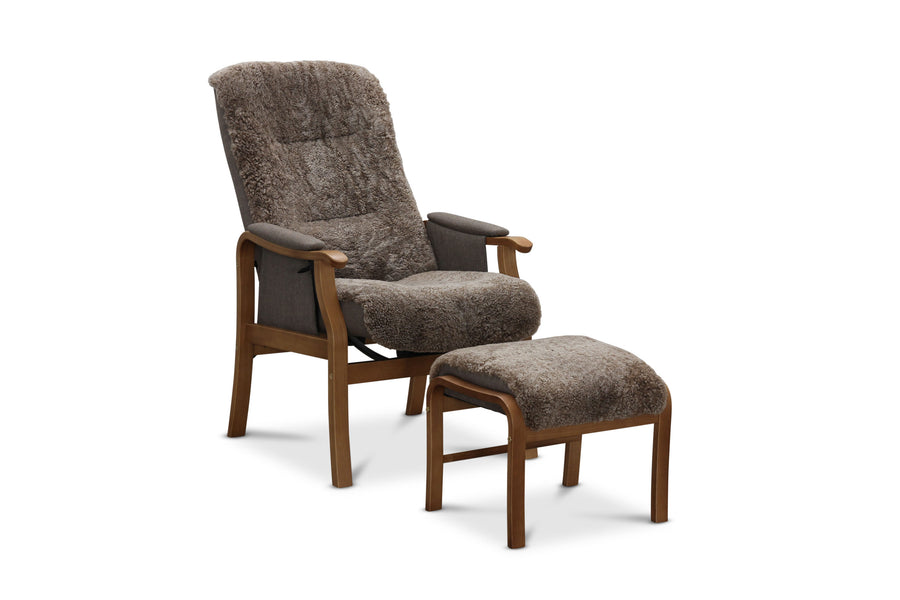 Bergen fåtölj med fotpall fårskinn beige