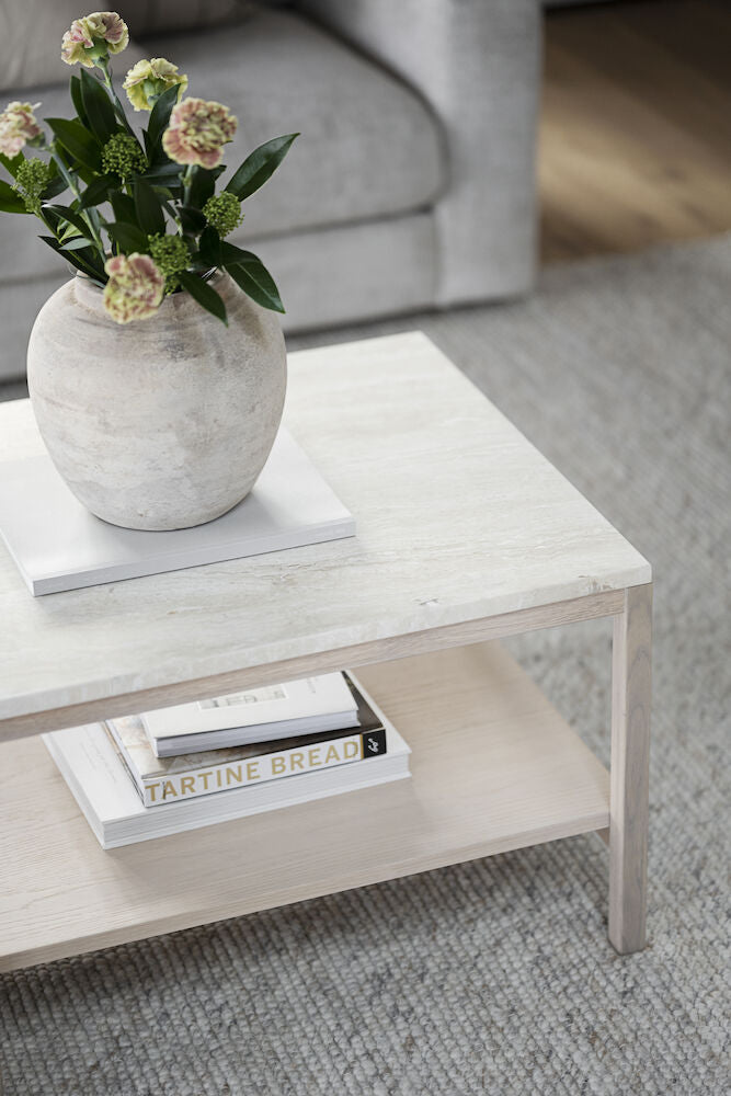 Orwel soffbord 140x60 beige travertin/vitpigmenterad ek