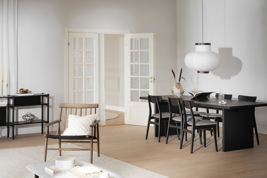 Emmett matbord 240 svart ask