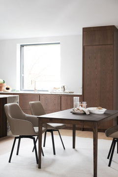 Alison karmstol beige läder/svarta metallben snurr 2-pack