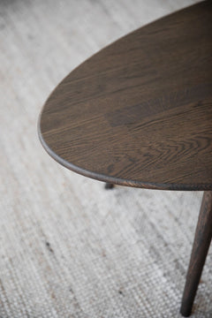 Tompkins soffbord ellips 150x60 brun ek