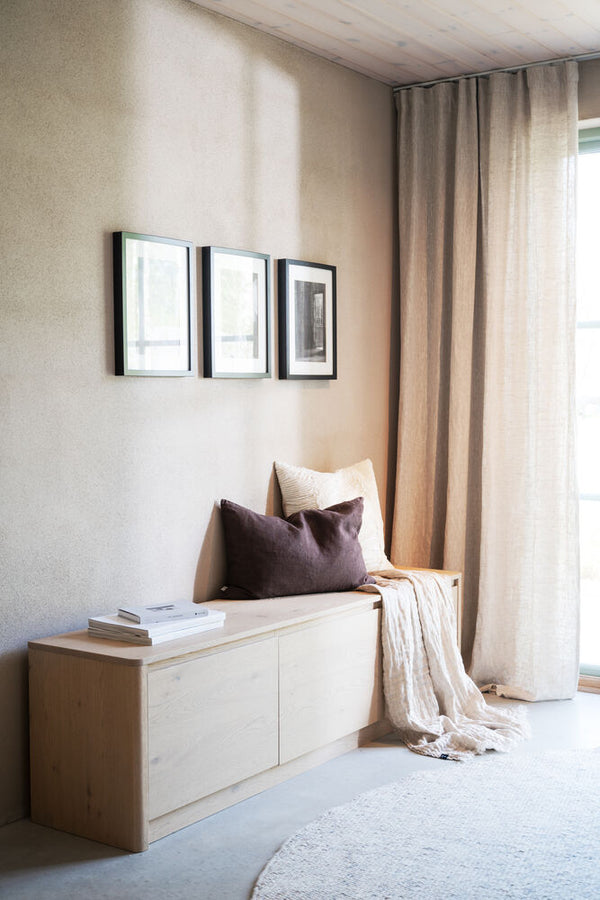 Melstone sideboard 180 H50 vitpigmenterad ek