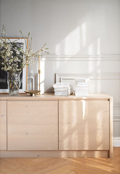 Melstone sideboard 180 H70 vitpigmenterad ek