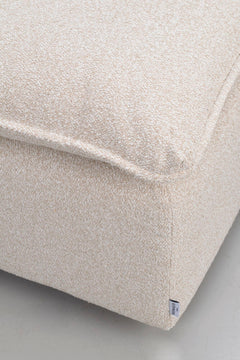 Rawlins fotpall ljusbeige tyg Sandra #903