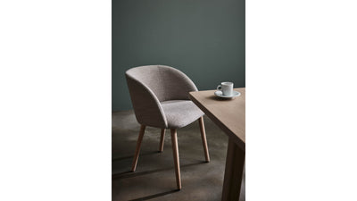 Paso matstol i beige boucletyg 2-pack