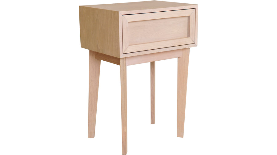 Isak sängbord vitpigmenterad ek