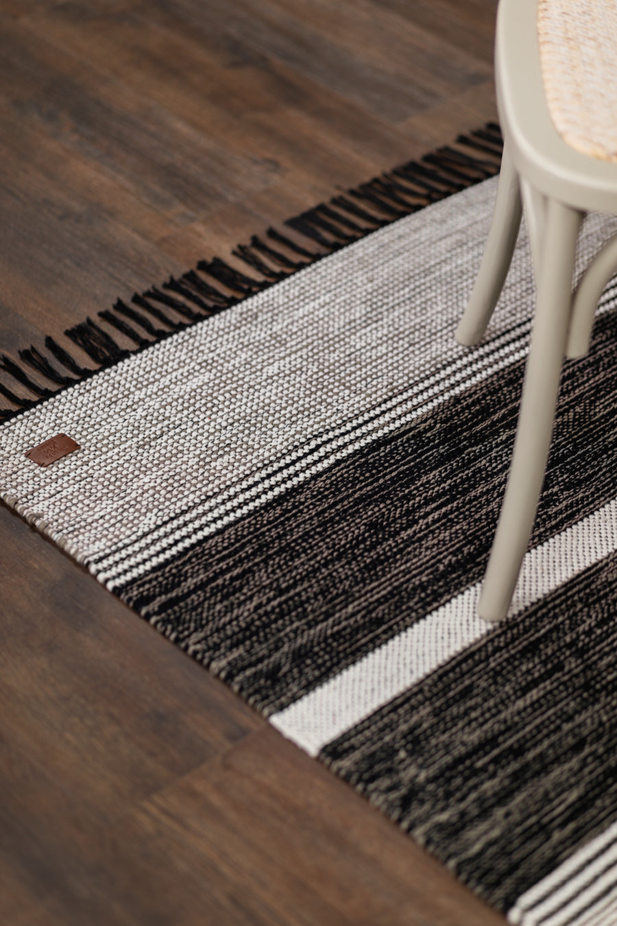 Vindö trasmatta svart