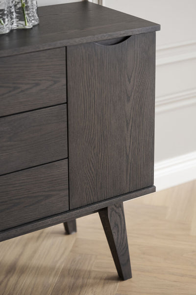 Filippa sideboard 150 mörkbrun ek