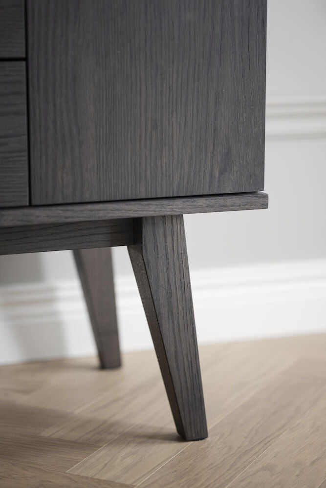 Filippa sideboard 150 mörkbrun ek