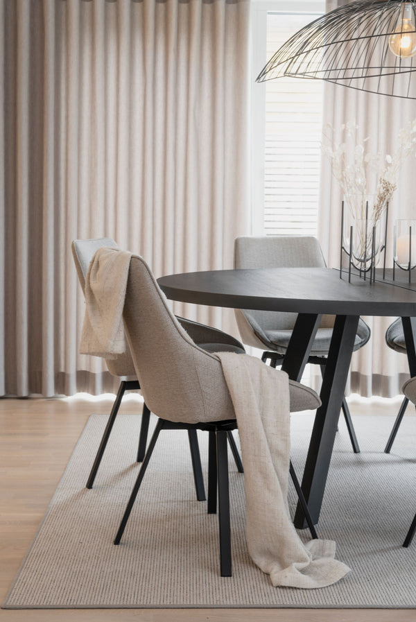 Fred matbord runt 160 svart ask/svart