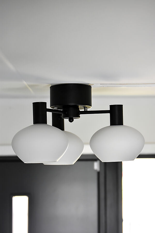 Bell plafond 3-arm svart/vit