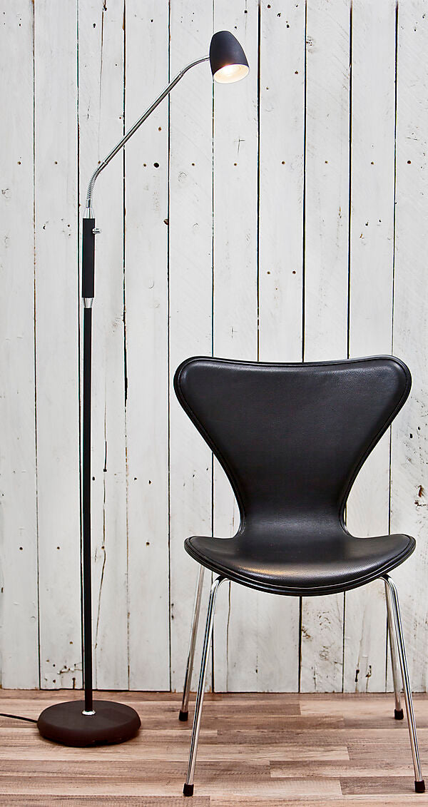 Sandnes golvlampa svart