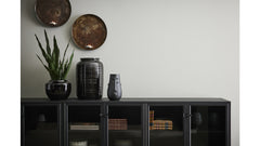 Riff sideboard svart metall industrilook