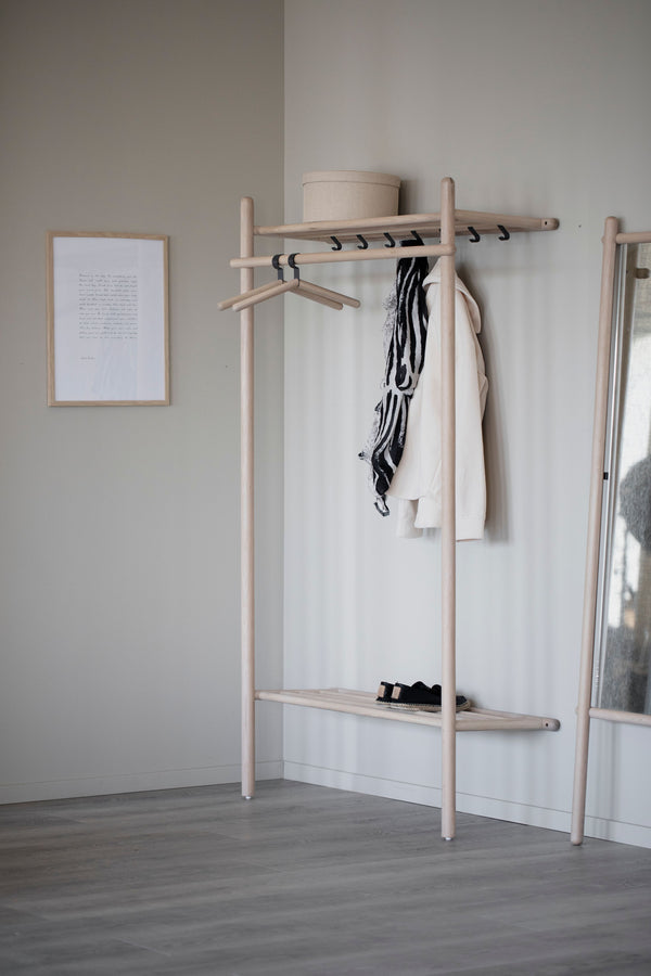 Milford klädställning 90x180 vitpigm.ek/svart met