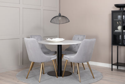 Matbordet Razzia och stolarna Velvet Deluxe