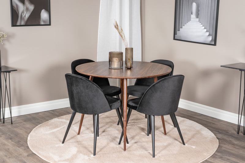 Matbordet Plaza och stolarna Velvet