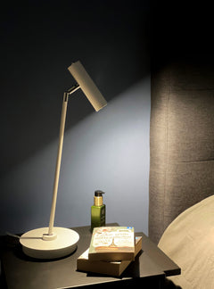 Artic bordlampa vit