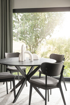 Calverton matbord runt Ø120 svart ek