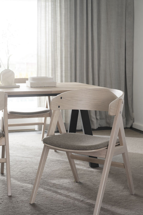 Waterton karmstol vitpigmenterad ek/brunt tyg 2-pack