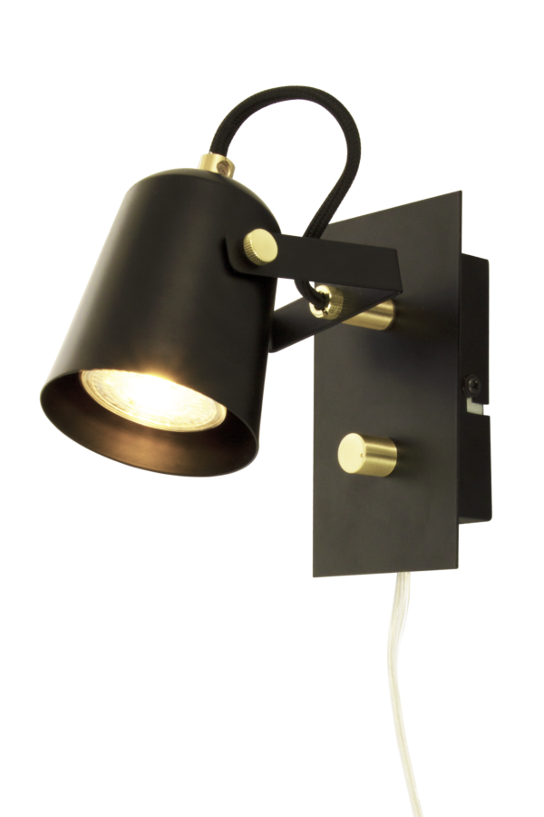 Metz vägglampa svart/matt mässing