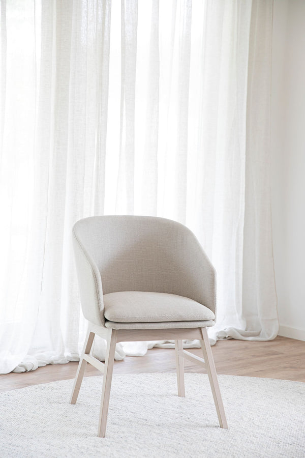 Windham karmstol beige tyg/vitpigmenterade ekben 2-pack