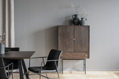 Clearbrook skåp 79 brun ek/svart metall