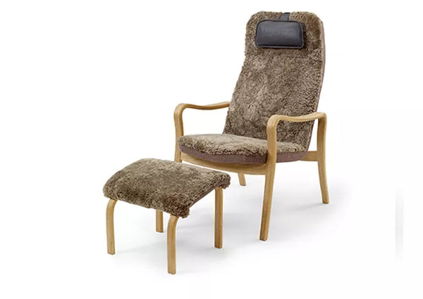 Point fåtölj med fotpall fårskinn sahara/ek