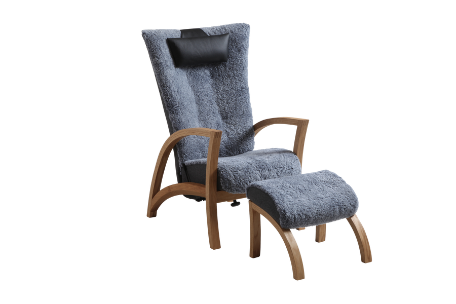 Focus fåtölj med fotpall fårskinn grå