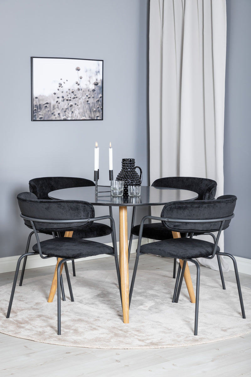 Matbordet Plaza och stolarna Arrow
