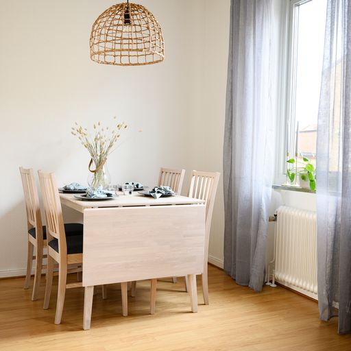 Filippa klaffbord 120+45 vitpigmenterad ek